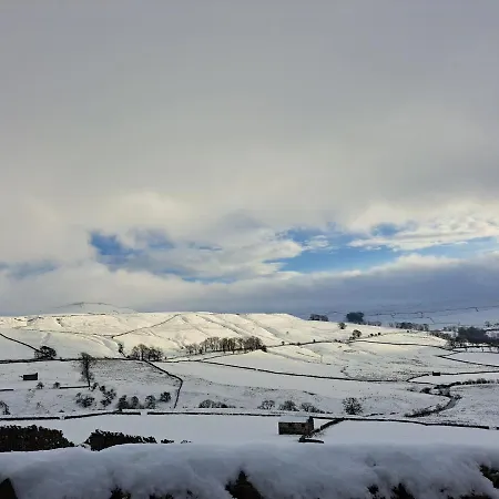 Nyaraló Beebole *